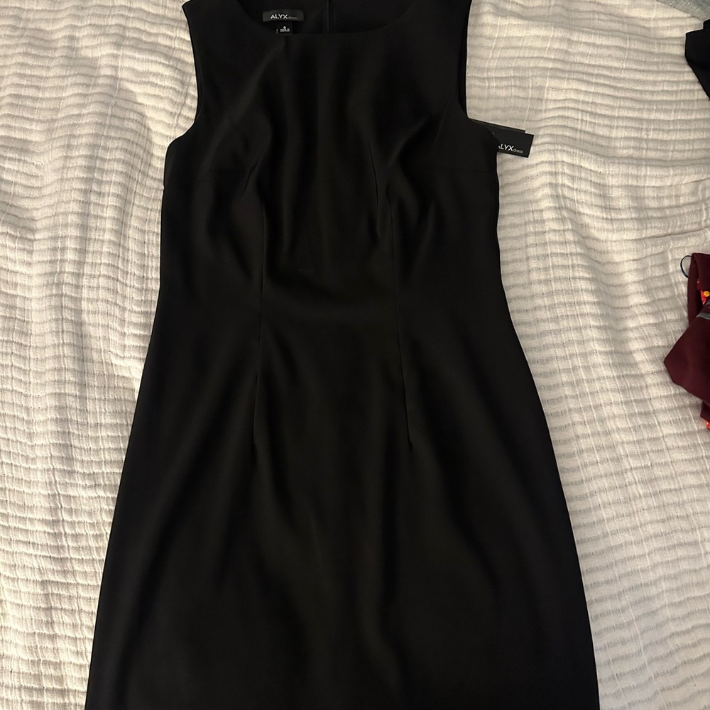 Alyx Black Crew Neck Sheath Midi Dress